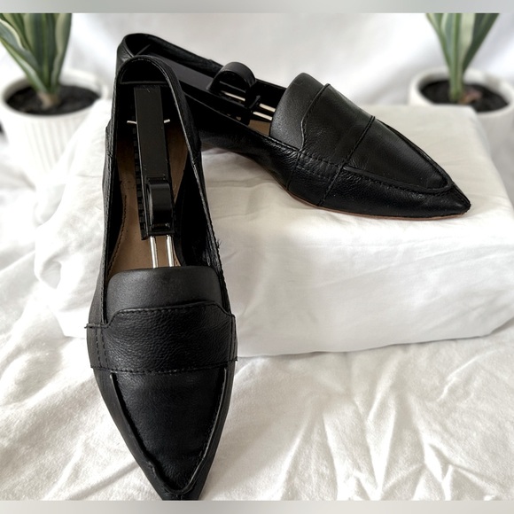 Vince Camuto Shoes - Vince Camuto loafer black leather